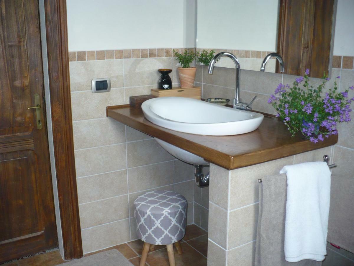L'Albero Della Gioia Bed and Breakfast Villanova sull'Arda Buitenkant foto