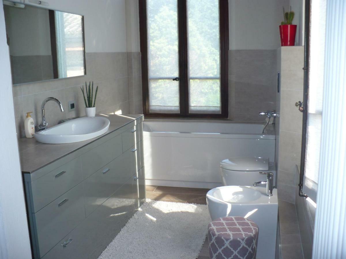 L'Albero Della Gioia Bed and Breakfast Villanova sull'Arda Buitenkant foto