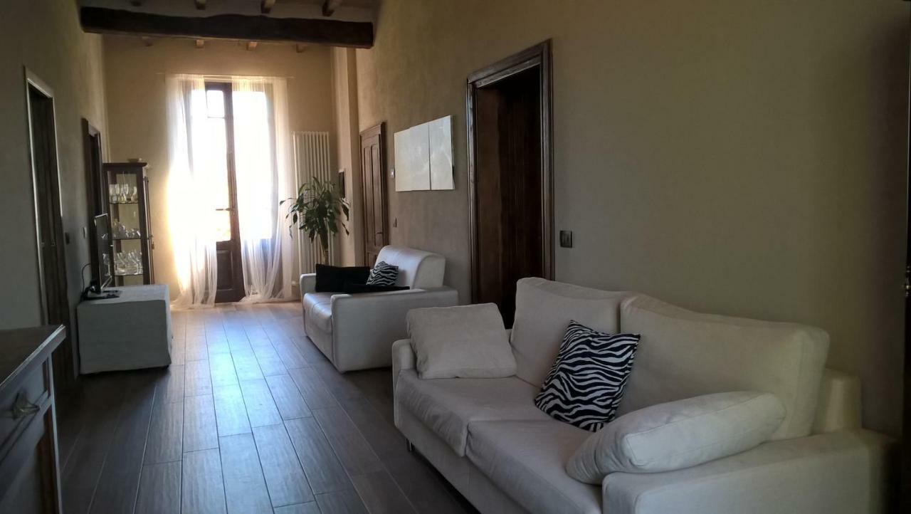 L'Albero Della Gioia Bed and Breakfast Villanova sull'Arda Buitenkant foto