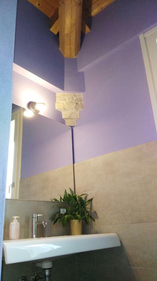 L'Albero Della Gioia Bed and Breakfast Villanova sull'Arda Buitenkant foto